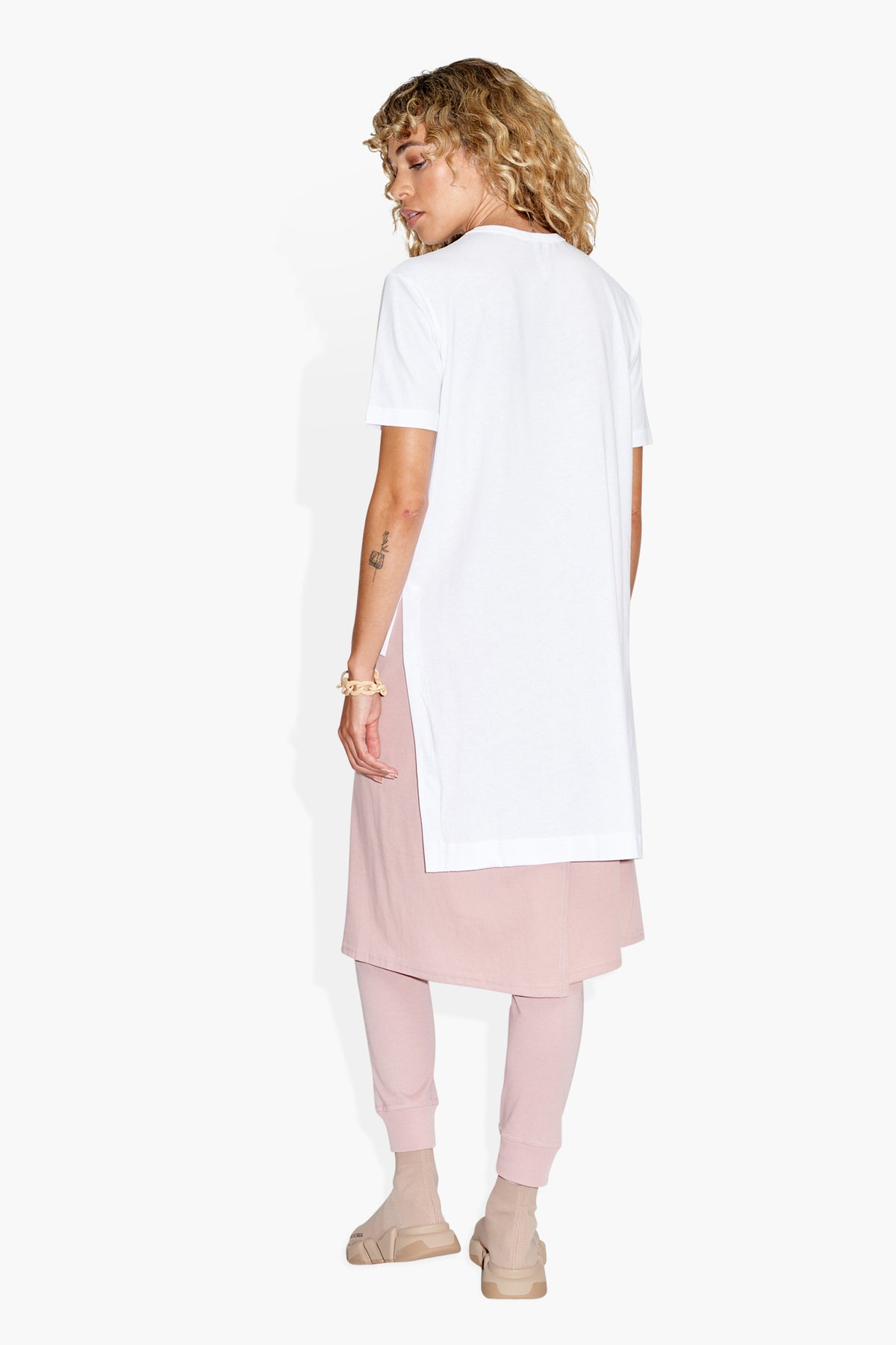 Cover Tee White KNITS | SHORT SLEEVE THE CELECT WOMAN
