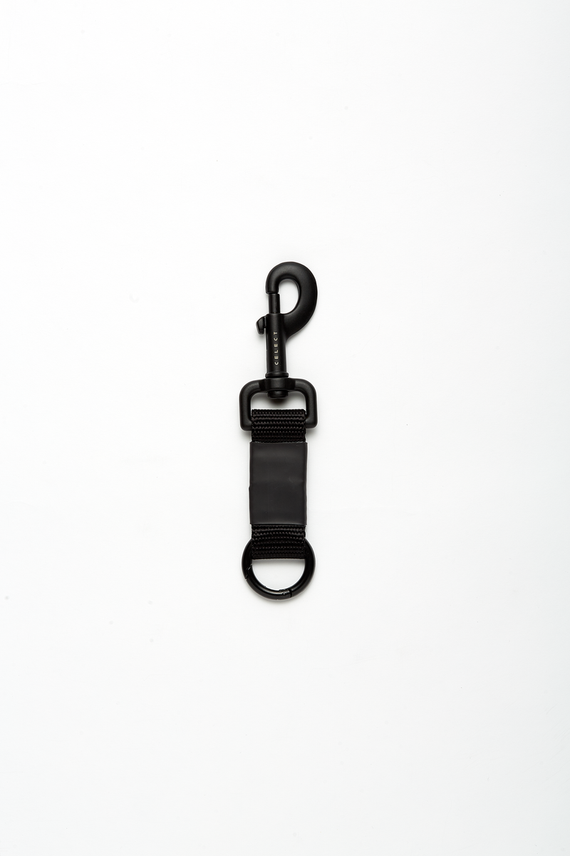 Minimal Keychain Black ACCESSORIES | KEYCHAIN THE CELECT   