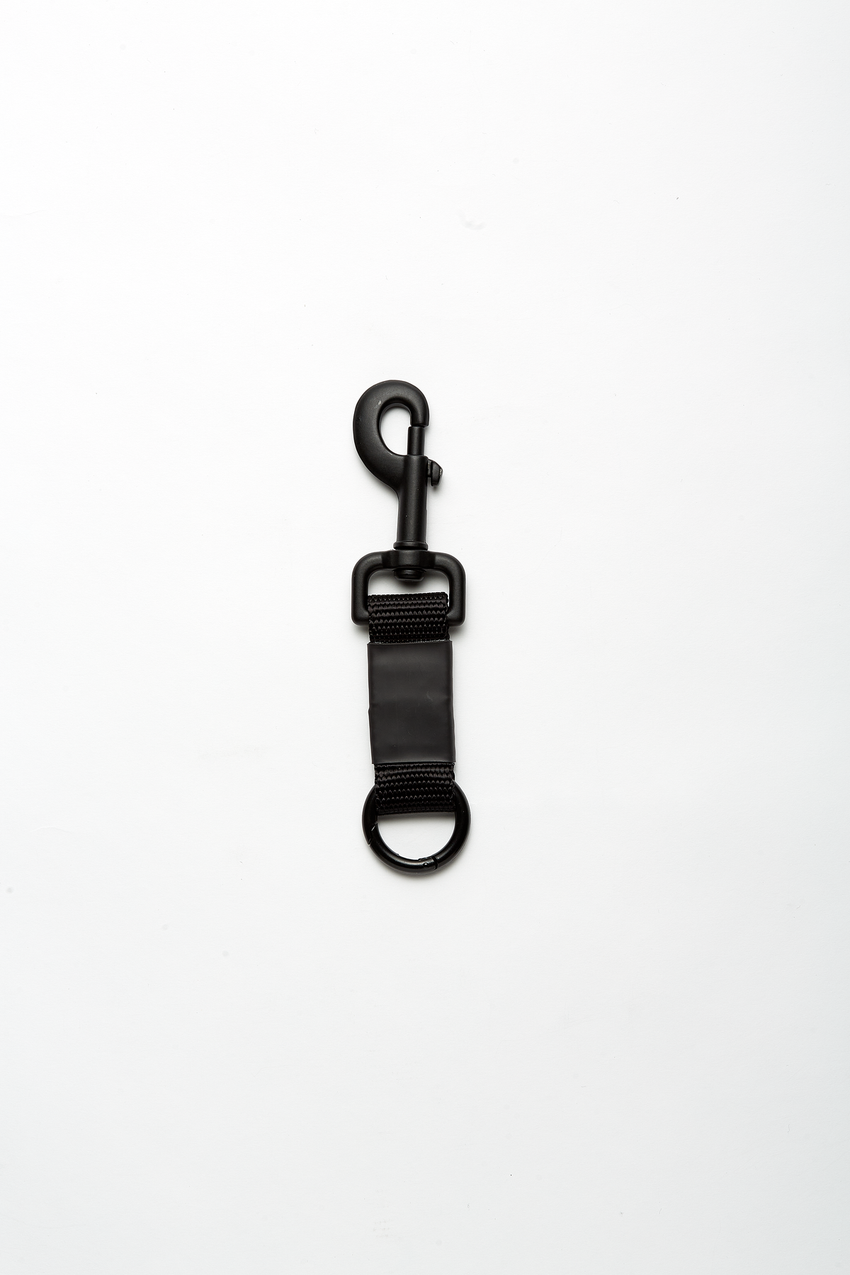 Minimal Keychain Black ACCESSORIES | KEYCHAIN THE CELECT   