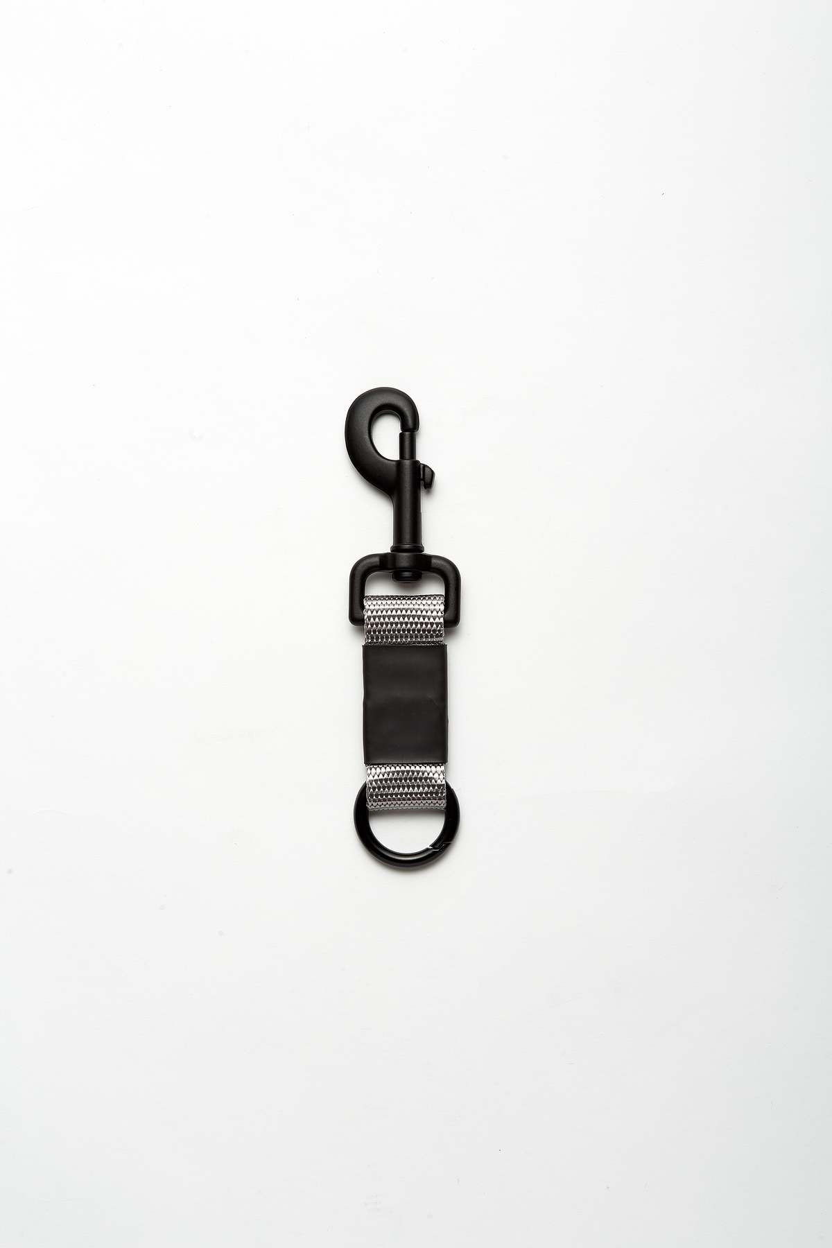 Minimal Keychain Silver ACCESSORIES | KEYCHAIN THE CELECT   