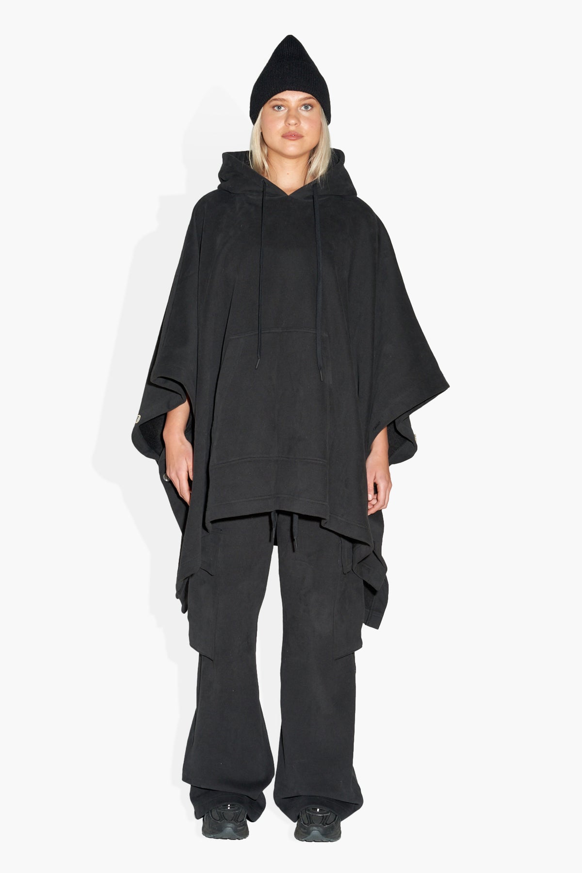 Blanket Hoodie Black W FLEECE | HOODIE THE CELECT WOMAN   