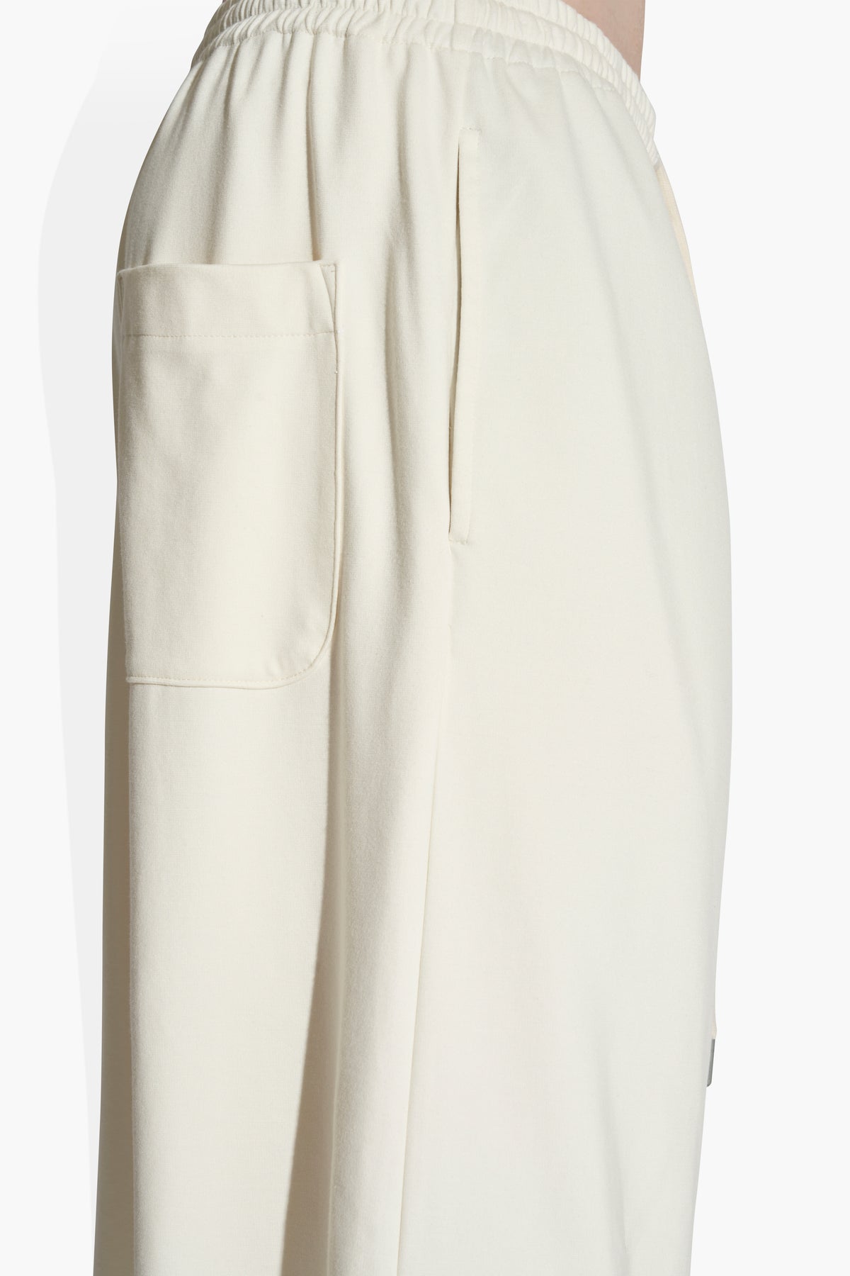 Homey Short Ivory SHORTS THE CELECT MENS   