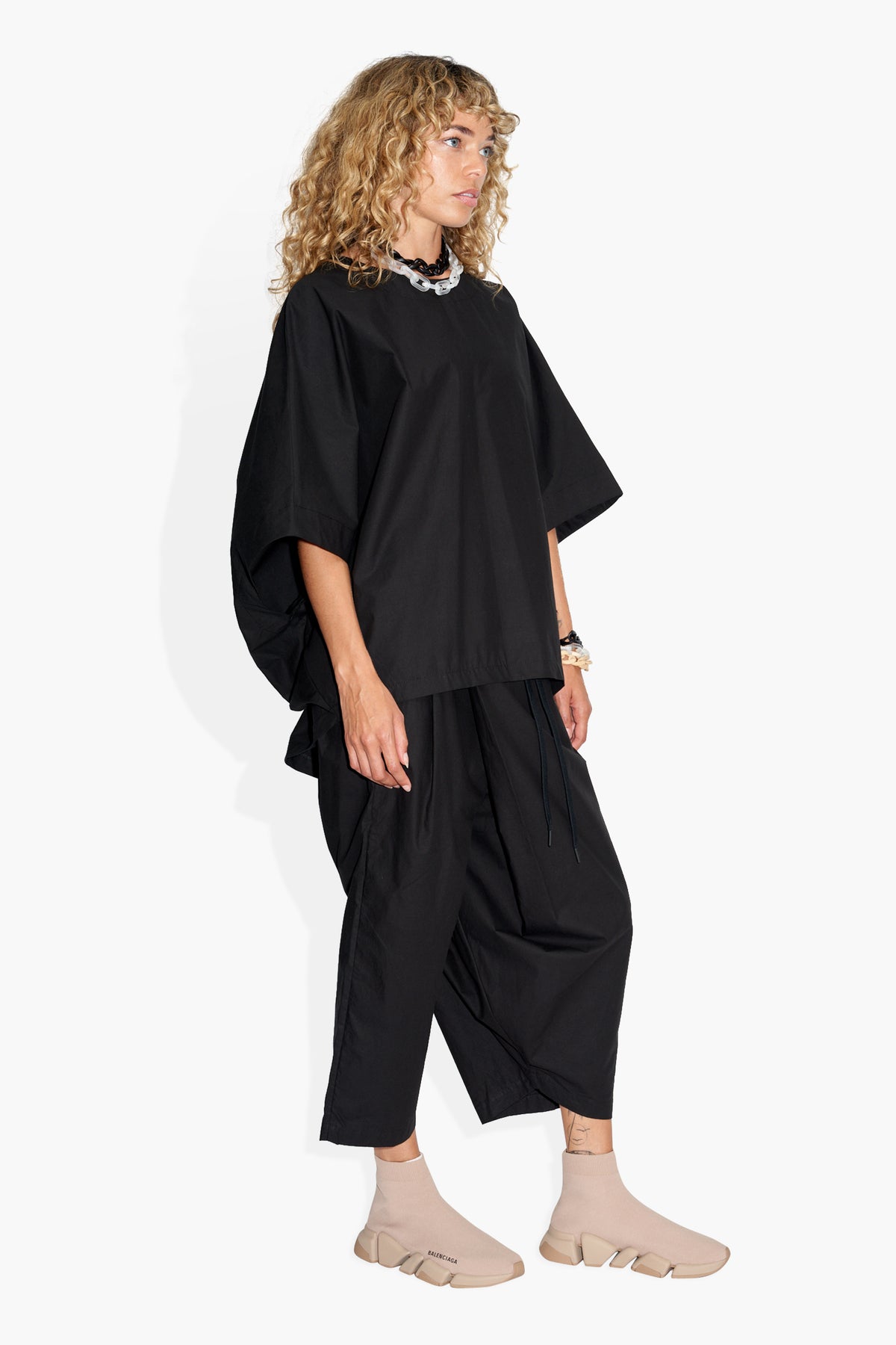 Tethered Poncho Black BLOUSES | SHORT SLEEVE THE CELECT WOMAN